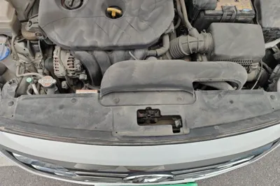 Hyundai Mistra 2016, 106500 км, за 43214.69 CNY - фото 21
