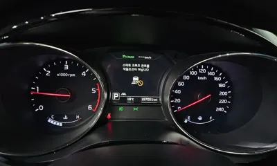 Kia Canival 2017, 197051 км, за 8900000 KRW - фото 8