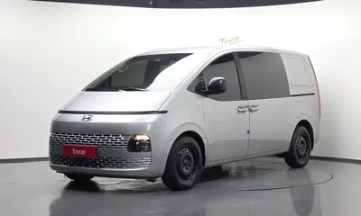 Hyundai Staria · 2022 год