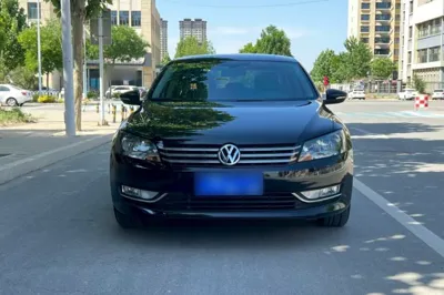 Volkswagen Passat 2015, 78900 км, за 58369.19 CNY - фото 6