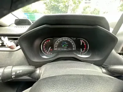 Toyota RAV4 2020, 31000 км, за 85000 CNY - фото 5