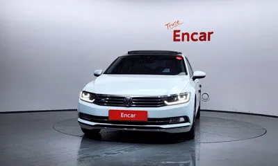 Volkswagen Passat 2018, 120882 км, за 30000000 KRW