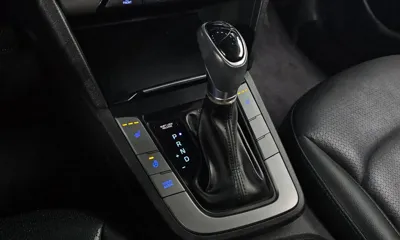 Hyundai Avante 2017, 75932 км, за 12300000 KRW - фото 9