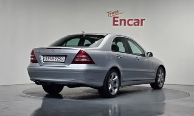 Mercedes-Benz C-Class 2006, 128902 км, за 6500000 KRW