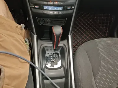 Peugeot 2008 2017, 47800 км, за 25700 CNY - фото 14