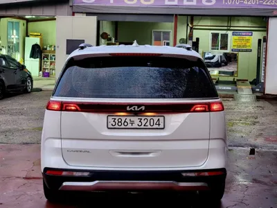 Kia Canival 2022, 100000 км, за 26300000 KRW