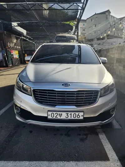 Kia Canival 2018, 242000 км, за 9900000 KRW