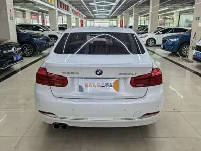 BMW 3 Series 2018, 125000 км, за 69800 CNY