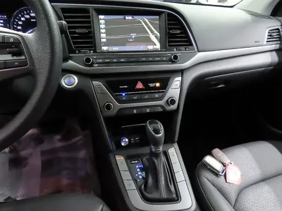 Hyundai Avante 2018, 48500 км, за 12800000 KRW - фото 11