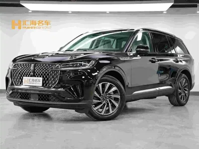 Lincoln Aviator · 2025 год