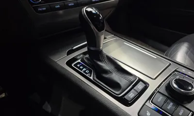 Hyundai Genesis 2016, 189595 км, за 8900000 KRW - фото 9