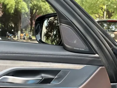 BMW 7 Series 2021, 60000 км, за 338000 CNY - фото 8