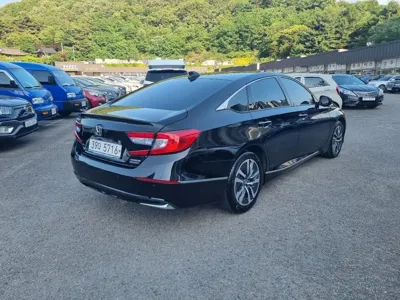 Honda Accord 2018, 59649 км, за 22000000 KRW - фото 5