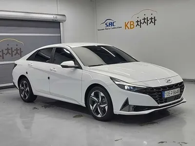 Hyundai Avante 2022, 43804 км, за 17000000 KRW