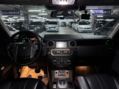 Land Rover Discovery 2016, 180000 км, за 21200000 KRW - фото 8