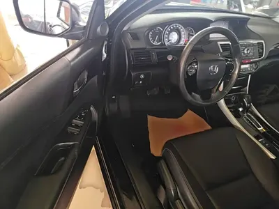 Honda Accord 2017, 156900 км, за 56300 CNY - фото 16