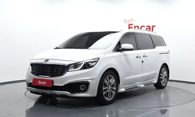 Kia Canival · 2017 год