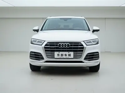 Audi Q5L 2021, 109000 км, за 139800 CNY