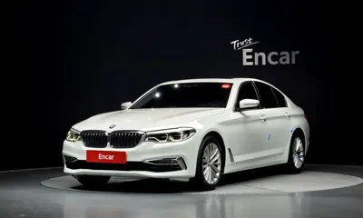 BMW 5-Series · 2020 год