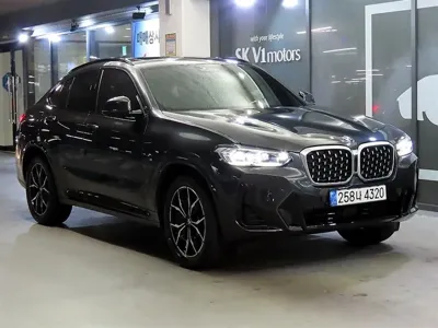 BMW X4 · 2023 год