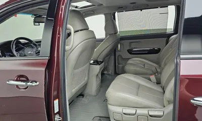 Kia Canival 2017, 250289 км, за 8800000 KRW - фото 11