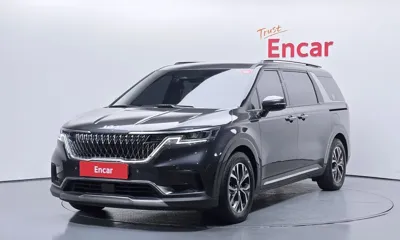 Kia Canival · 2023 год
