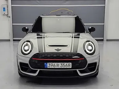 MINI Clubman 2023, 57583 км, за 30490000 KRW