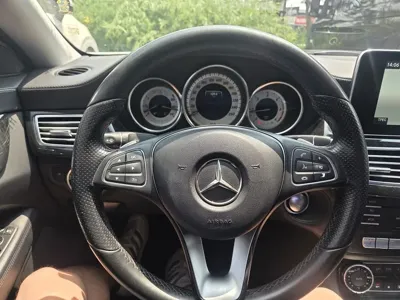 Mercedes-Benz CLS-Class 2016, 200968 км, за 11990000 KRW