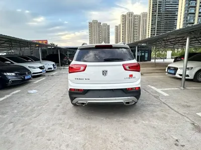 Baojun 560 2018, 90000 км, за 21800 CNY - фото 9