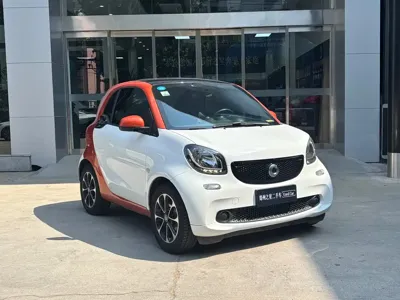 Smart Smart Fortwo 2016, 101000 км, за 33800 CNY