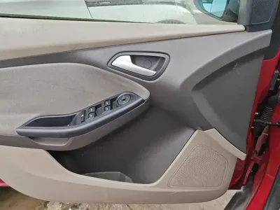 Ford Focus 2014, 116000 км, за 14800 CNY - фото 7