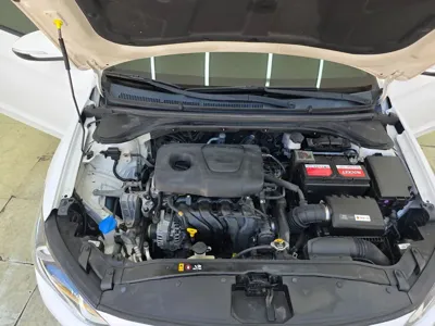 Hyundai Avante 2018, 111000 км, за 9500000 KRW - фото 9