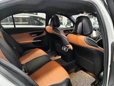 Mercedes-Benz C-Class 2022, 75000 км, за 148000 CNY - фото 9