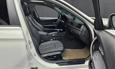 BMW 3-Series 2015, 109322 км, за 8500000 KRW - фото 11