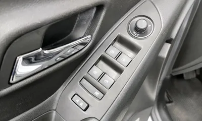 ChevroletGMDaewoo Trax 2017, 46915 км, за 8800000 KRW - фото 19