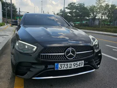 Mercedes-Benz E-Class · 2023 год