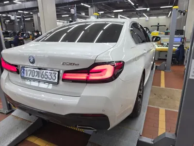 BMW 5-Series 2023, 28245 км, за 43500000 KRW - фото 6