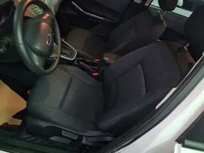 Ford Escort 2019, 102500 км, за 28600 CNY - фото 15