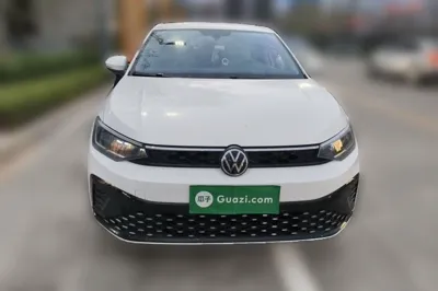 Volkswagen Lavida 2025, 25099 км, за 69482.04 CNY