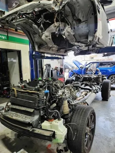 Land Rover Discovery 2016, 175322 км, за 25000000 KRW - фото 18