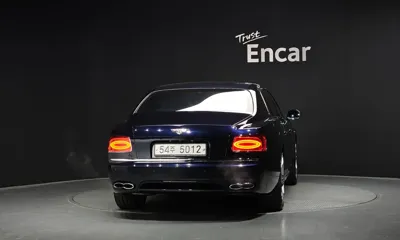 Bentley Flying Spur 2018, 55484 км, за 65000000 KRW