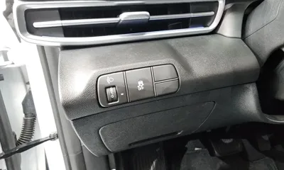 Hyundai Avante 2024, 9788 км, за 24500000 KRW - фото 28