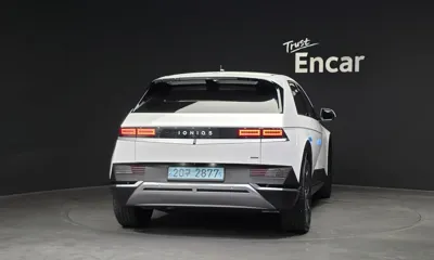 Hyundai Ioniq5 2022, 22701 км, за 999990000 KRW