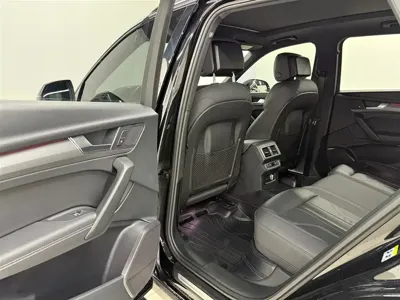 Audi Q5L 2023, 55500 км, за 203000 CNY - фото 12