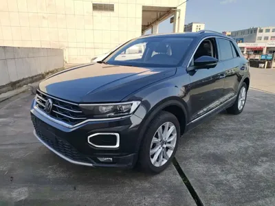 Volkswagen T-Roc · 2021 год