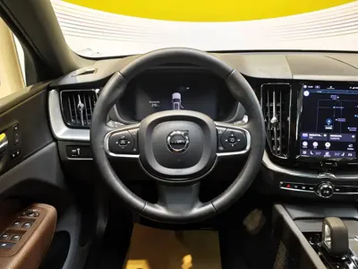 Volvo XC60 2021, 50000 км, за 128000 CNY - фото 9