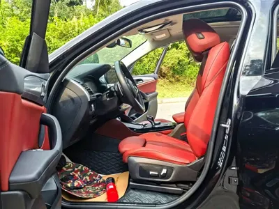 BMW X4 2022, 40000 км, за 186800 CNY - фото 9