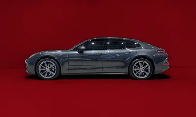 Porsche Panamera · 2025 год
