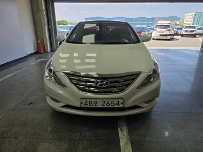 Hyundai Sonata 2011, 219955 км, за 3500000 KRW
