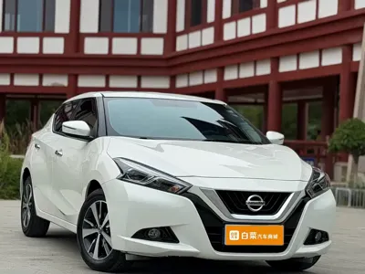 Nissan Bluebird 2022, 54800 км, за 54800 CNY